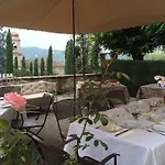 Castello Di Coazzolo Bed & Breakfast Neive