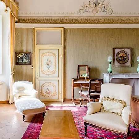 Alojamento de Acomodação e Pequeno-almoço Castello Di Coazzolo 4*