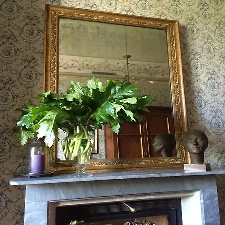 Castello Di Coazzolo Couette-café