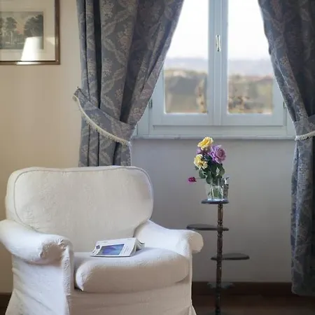 Couette-café Castello Di Coazzolo Neive