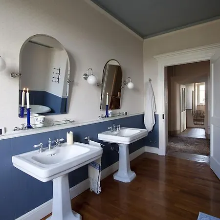 Castello Di Coazzolo 4*