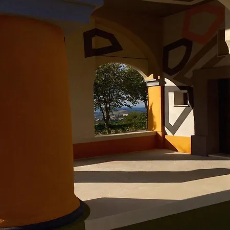 فندق مبيت وإفطار Castello Di Coazzolo 4*