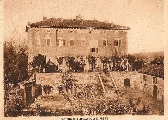 לינה וארוחת בוקר Castello Di Coazzolo 4*